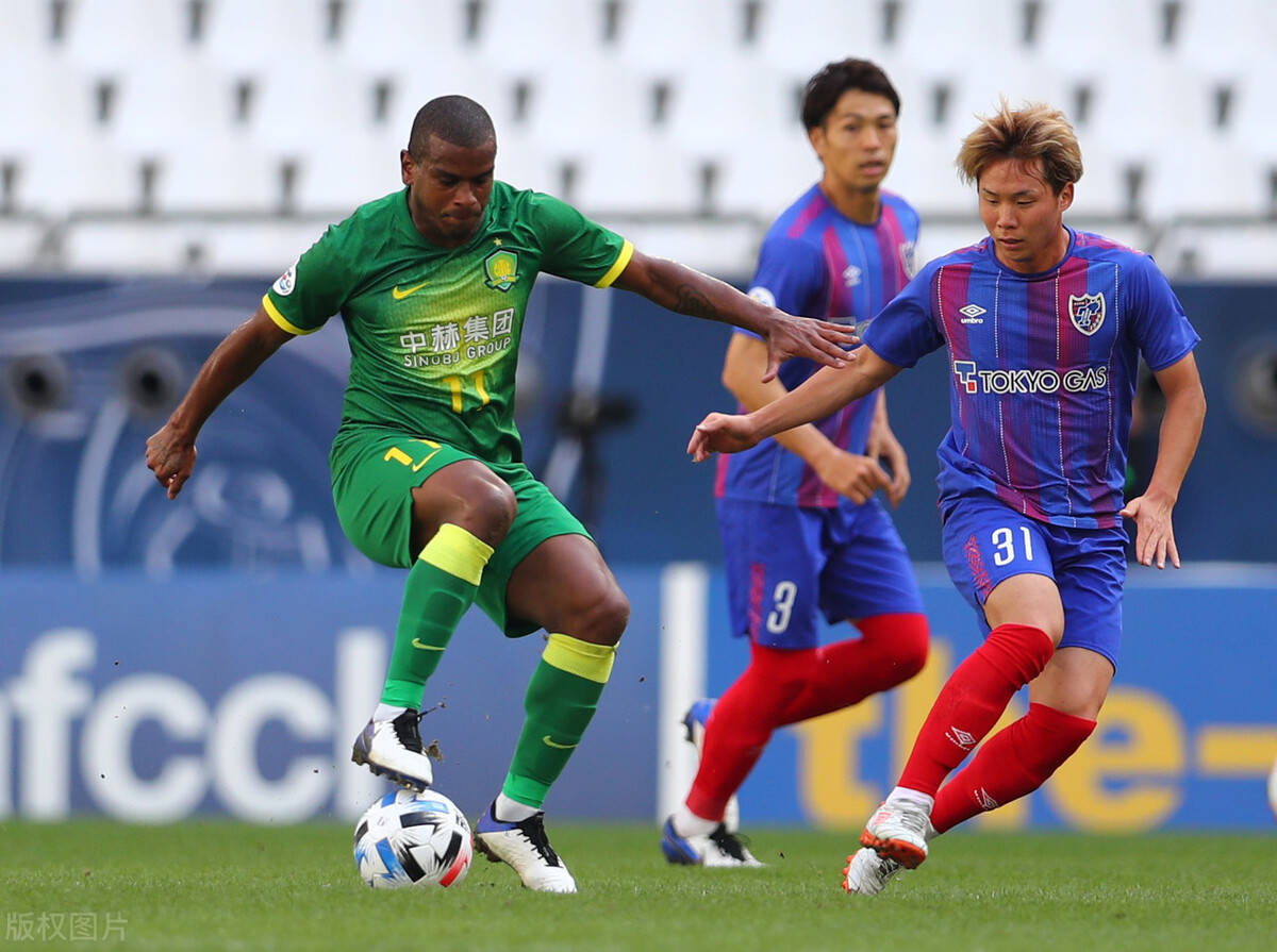 欧宝娱乐网站 -包含赛地聚焦——欧篮联转会期热度飙升,托特纳姆绝杀压哨,质疑声仍在,年轻球员得到机会的词条